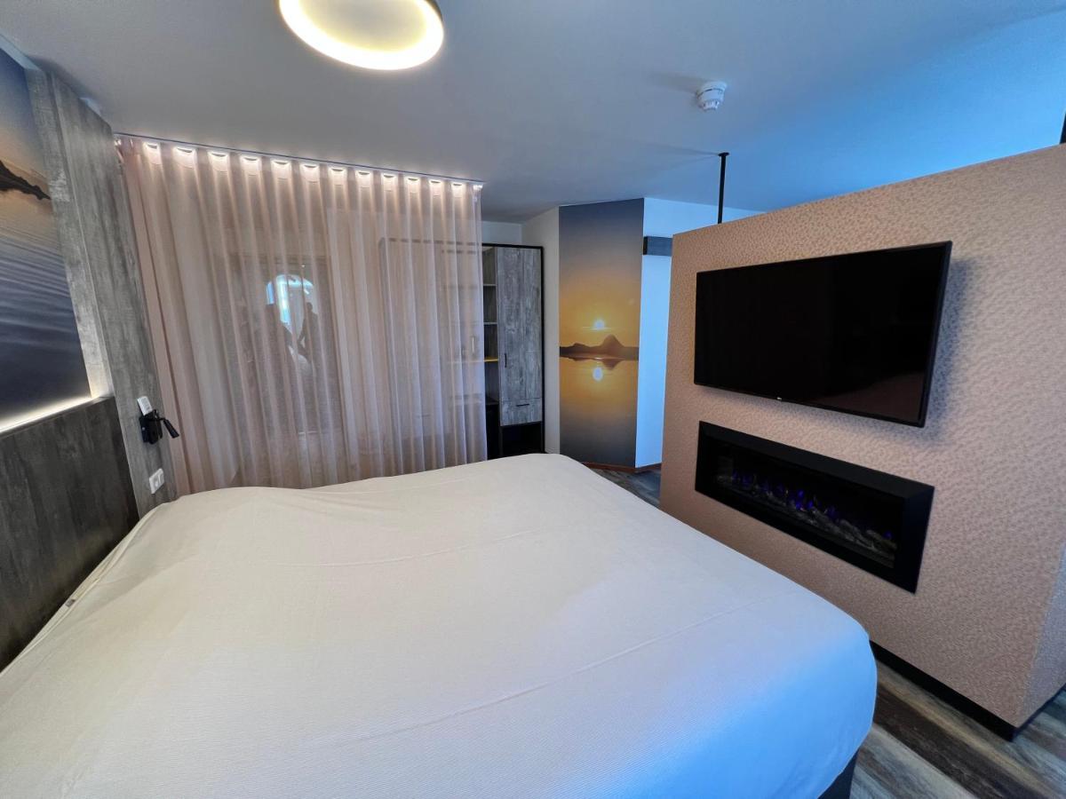 Hotel Nap Вест-Терсхеллінґ Екстер'єр фото
